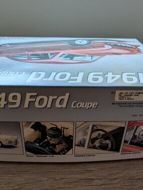 AMT ERTL Model of 1949 Ford Coupe, 6805, Skill Level 2 , includes box, plans